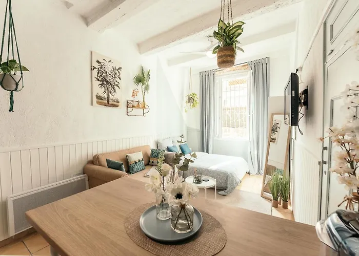 شقة The Gaia أنتيب